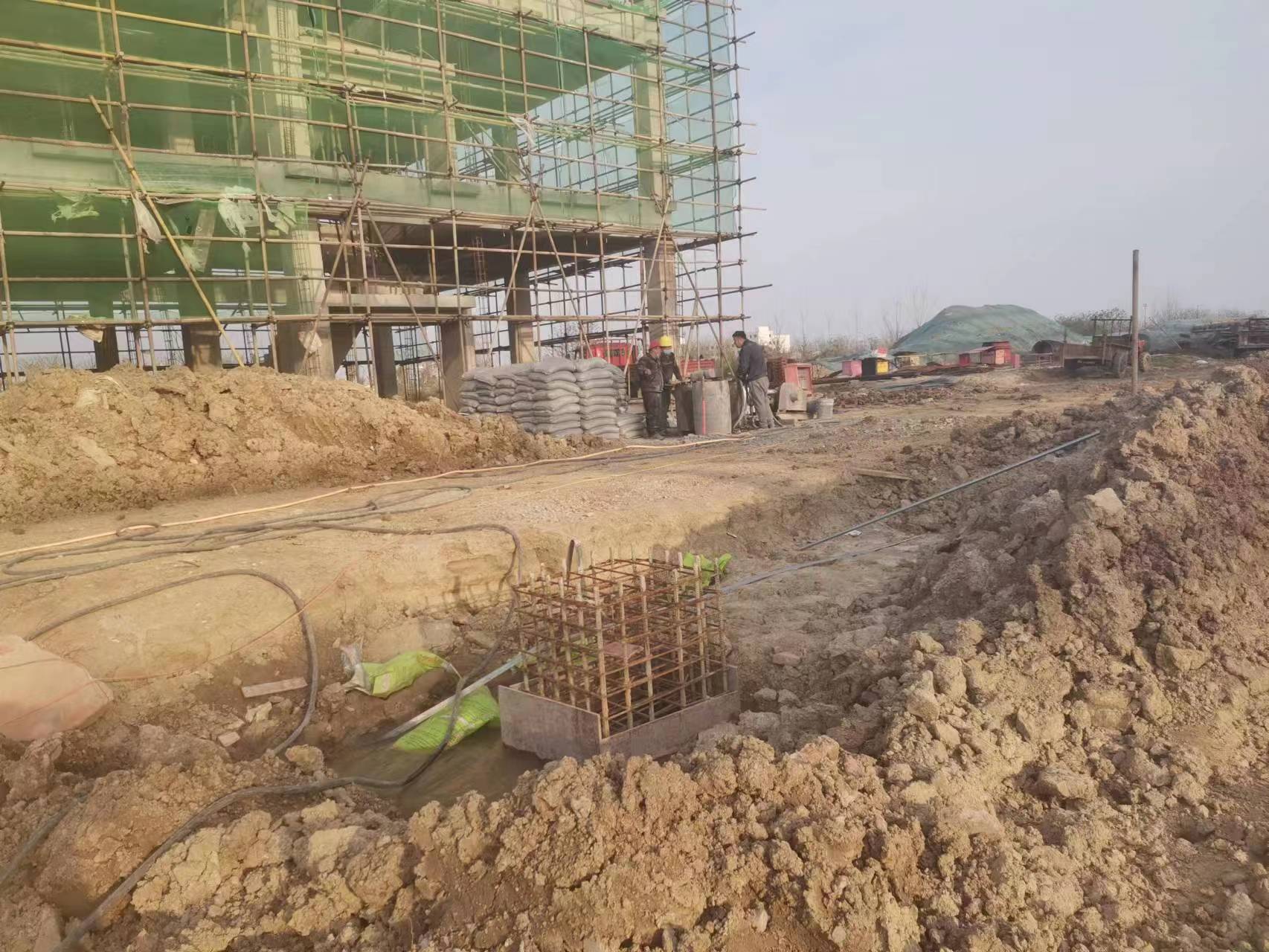 弥渡当桥梁出现裂缝的时候应该及时加固修补